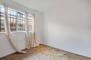 1745 Vista Glen Dr, San Jose, CA 95122 - Photo 17