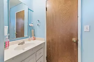 361 N 10th St, San Jose, CA 95112 - Photo 11