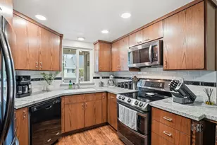 371 Shadow Run Dr, San Jose, CA 95110 - Photo 9