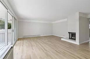 500 W Middlefield Rd 18, Mountain View, CA 94043 - Photo 7