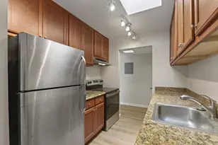 500 W Middlefield Rd 18, Mountain View, CA 94043 - Photo 13