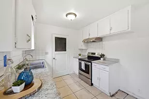 866 McCreery Ave, San Jose, CA 95116 - Photo 9