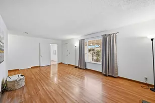 866 McCreery Ave, San Jose, CA 95116 - Photo 5