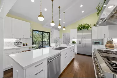 27464 Altamont Rd, Los Altos Hills, CA 94022 - Photo 7