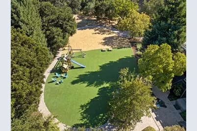 27464 Altamont Rd, Los Altos Hills, CA 94022 - Photo 3