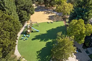 27464 Altamont Rd, Los Altos Hills, CA 94022 - Photo 3