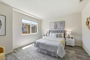 566 Almaden Walk Loop, San Jose, CA 95125 - Photo 25
