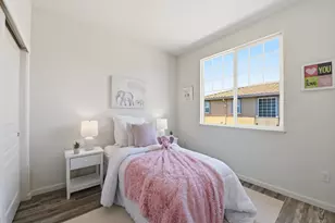 566 Almaden Walk Loop, San Jose, CA 95125 - Photo 21