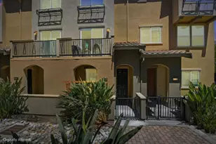 566 Almaden Walk Loop, San Jose, CA 95125 - Photo 3