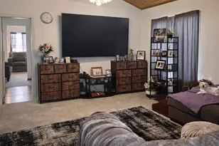 1551 Vallejo Dr, Hollister, CA 95023 - Photo 5