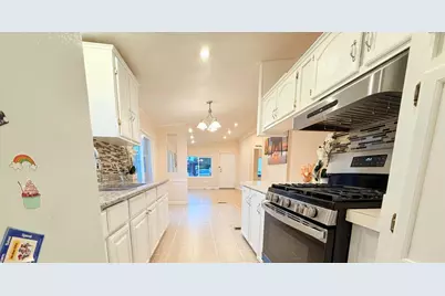 411 Lewis 335, San Jose, CA 95111 - Photo 11