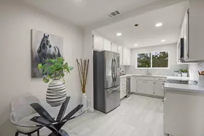 480 Lassen St 6, Los Altos, CA 94022 - Photo 11