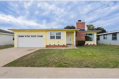1221 Parkside St, Salinas, CA 93906 - Photo 1