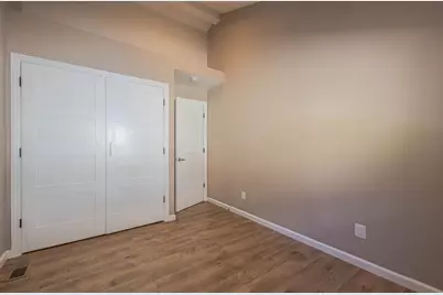 1113 Presidio Blvd, Pacific Grove, CA 93950 - Photo 21