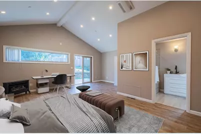 1113 Presidio Blvd, Pacific Grove, CA 93950 - Photo 11