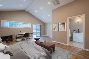 1113 Presidio Blvd, Pacific Grove, CA 93950 - Photo 11