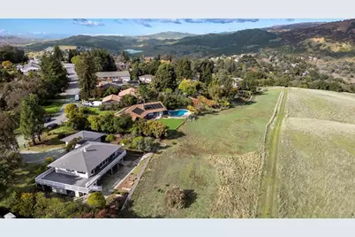 16280 Oak Canyon Dr, Morgan Hill, CA 95037 - Photo 63