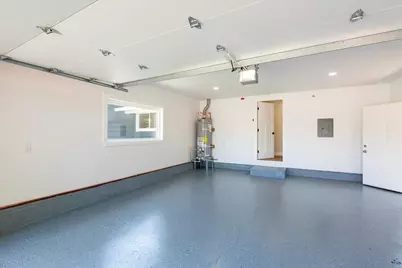 2495 Malaga Dr, San Jose, CA 95125 - Photo 33