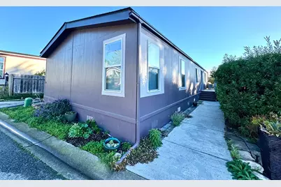 37 Oceanview Ave 37, Half Moon Bay, CA 94019 - Photo 1