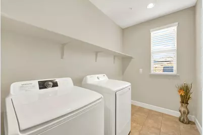 307 Maverick Dr, Vacaville, CA 95687 - Photo 19