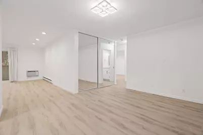 1033 Crestview Dr 207, Mountain View, CA 94040 - Photo 3