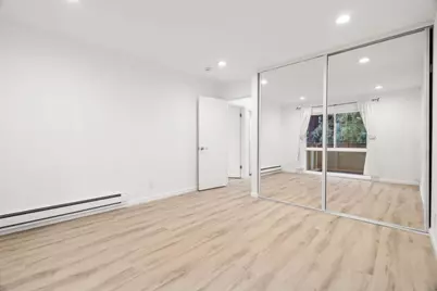 1033 Crestview Dr 207, Mountain View, CA 94040 - Photo 15