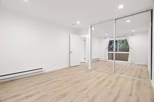 1033 Crestview Dr 207, Mountain View, CA 94040 - Photo 15