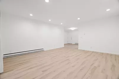 1033 Crestview Dr 207, Mountain View, CA 94040 - Photo 11