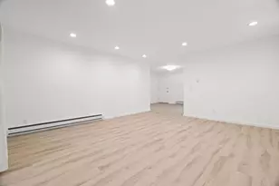 1033 Crestview Dr 207, Mountain View, CA 94040 - Photo 11