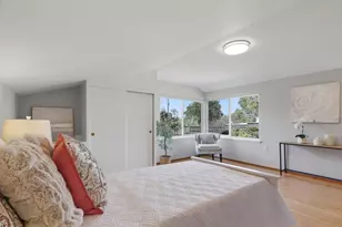 12387 Stonebrook Dr, Los Altos Hills, CA 94022 - Photo 35