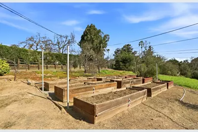 12387 Stonebrook Dr, Los Altos Hills, CA 94022 - Photo 65