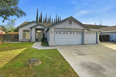 1883 College Greens Dr, Los Banos, CA 93635 - Photo 1