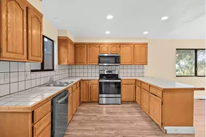 812 Loma Prieta Dr, Aptos, CA 95003 - Photo 11