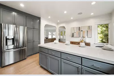 1308 Montero Ave, Burlingame, CA 94010 - Photo 17