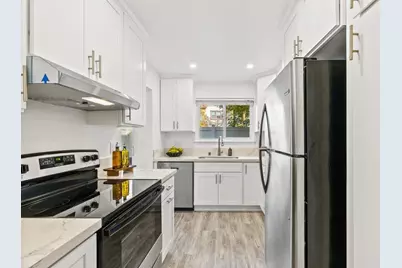 2557 Blue Rock Ct, San Jose, CA 95133 - Photo 15