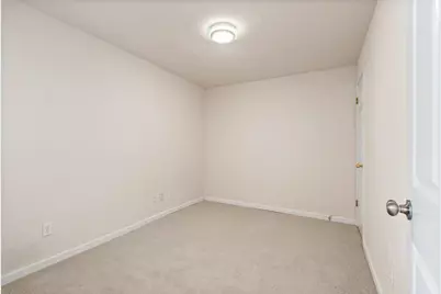 1383 Bacon St, San Francisco, CA 94134 - Photo 11