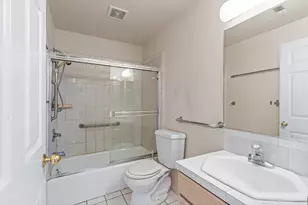 1383 Bacon St, San Francisco, CA 94134 - Photo 13