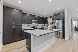 2651 Mulholland Dr, Lathrop, CA 95330 - Photo 5