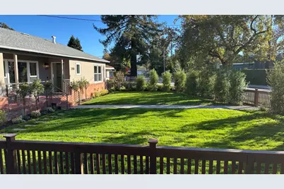 2105 Stratford Way, San Mateo, CA 94403 - Photo 3