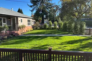 2105 Stratford Way, San Mateo, CA 94403 - Photo 3