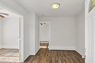 937 S 7th St, San Jose, CA 95112 - Photo 5