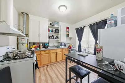 309 N 5th St, San Jose, CA 95112 - Photo 11