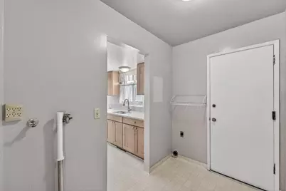 8 Carita Ct, Watsonville, CA 95076 - Photo 11
