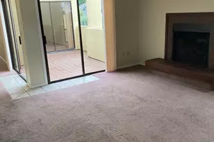 1051 Padre Dr 7, Salinas, CA 93901 - Photo 3