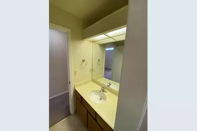 1051 Padre Dr 7, Salinas, CA 93901 - Photo 19