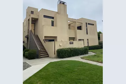 1051 Padre Dr 7, Salinas, CA 93901 - Photo 1