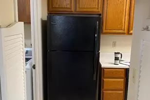 1051 Padre Dr 7, Salinas, CA 93901 - Photo 9