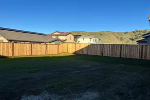 3012 Discovery Ct, Vacaville, CA 95687 - Photo 7