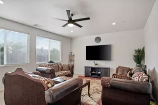 2126 Grapevine Dr, Livingston, CA 95334 - Photo 7