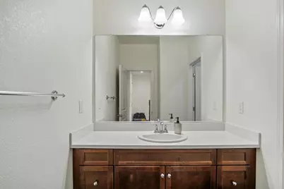 2126 Grapevine Dr, Livingston, CA 95334 - Photo 5